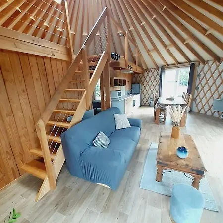 Appartement Yourte Contemporaine
